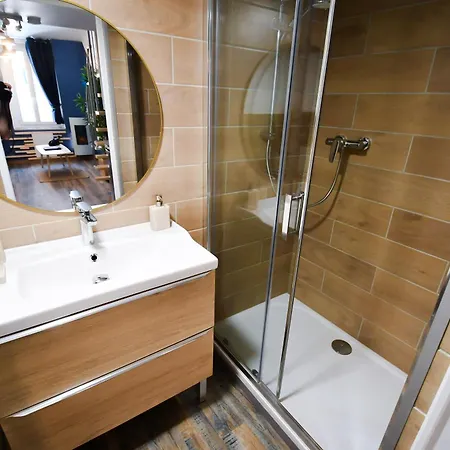 La Kalipso H24, Atypique,por,plage,fibre,netflix Apartment